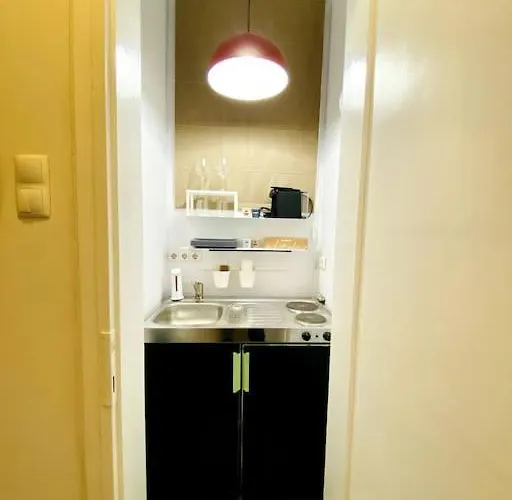 Studiosupercentral * Бухарест